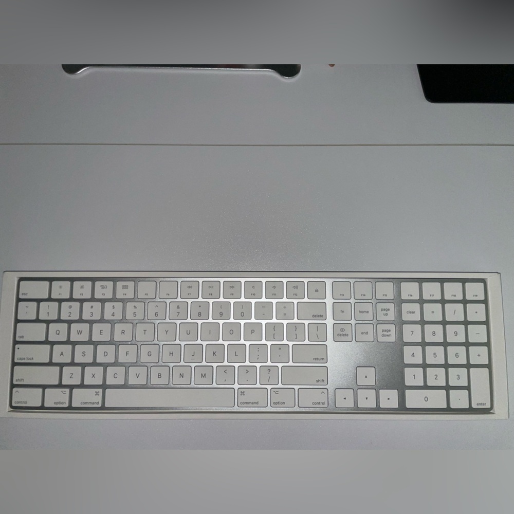 Apple Magic Keyboard with Numeric Keypad